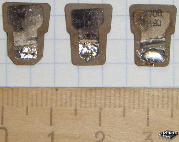 Aranyat tartalmazó kondenzátorok. Kerámia kondenzátorok. A XX. Század régi rádiós részeinek virtuális múzeuma